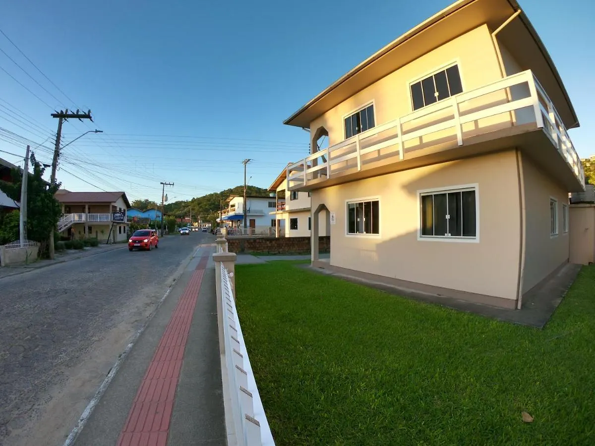 Casa Na Avenida Da Praia Da Ferrugem 55 Garopaba