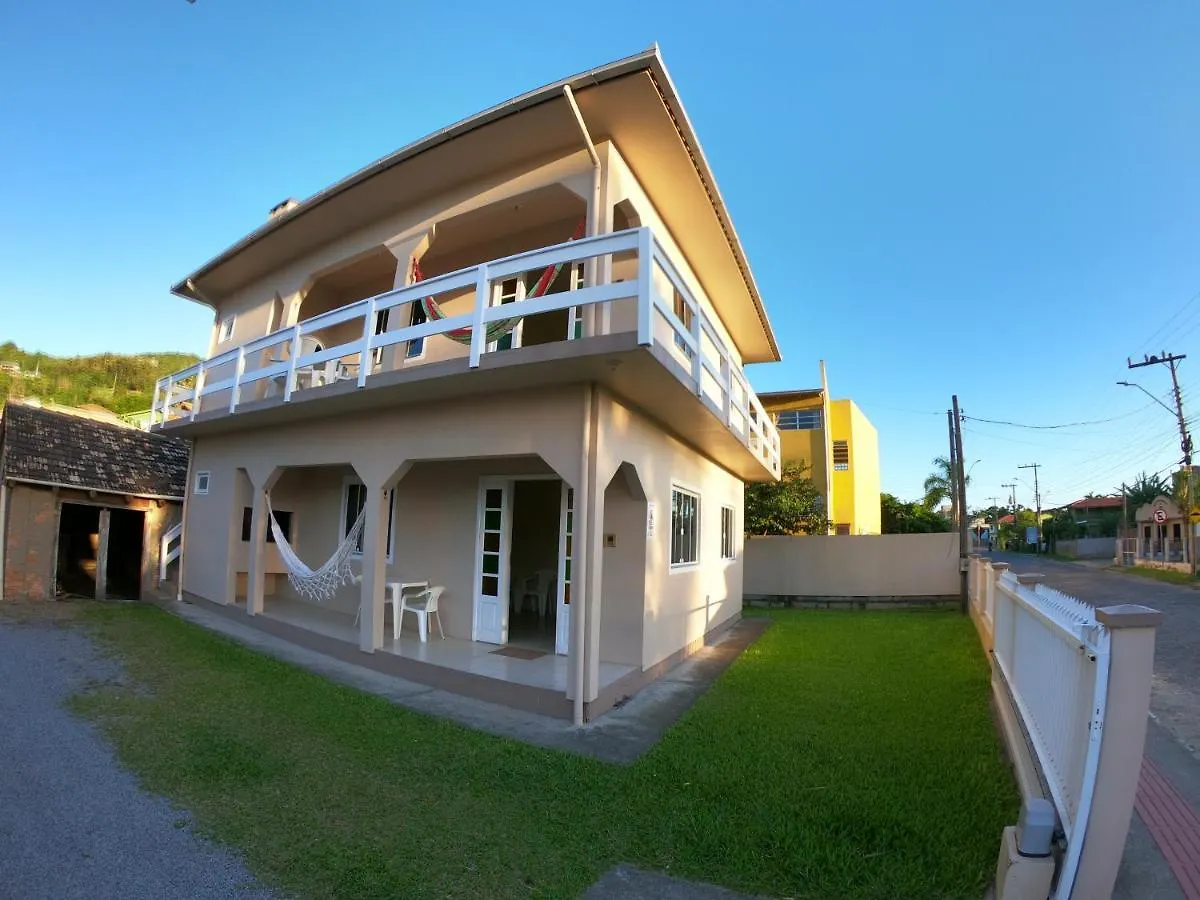 Casa Na Avenida Da Praia Da Ferrugem 55 Garopaba 0*,  Brazil